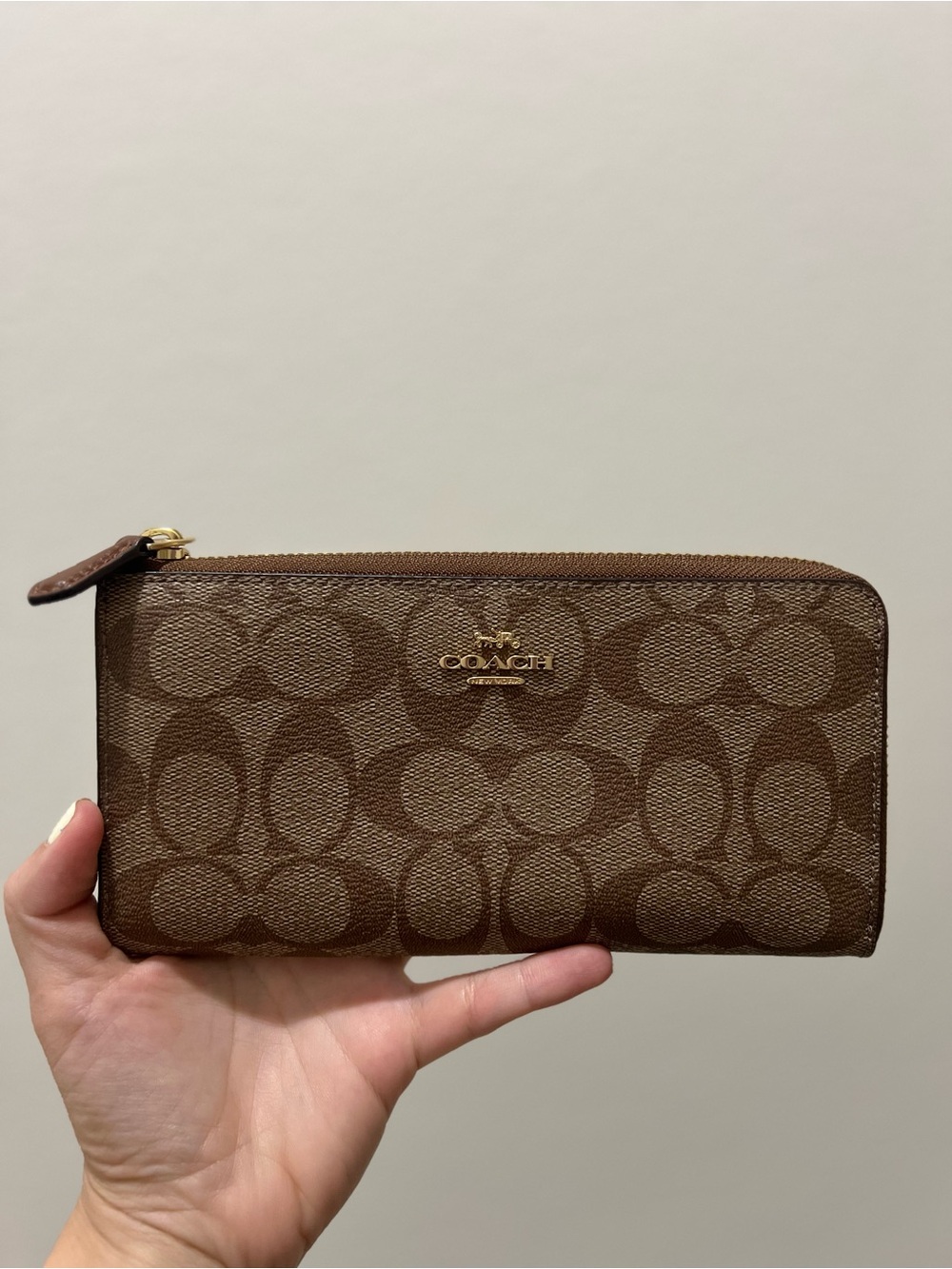 Coach Brown Signature Zip-Around Wallet with Gold Logo - Picture 1 of 4